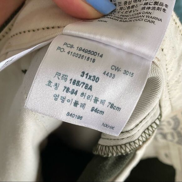 Men’s Levi’s Joggers - Picture 13 of 13